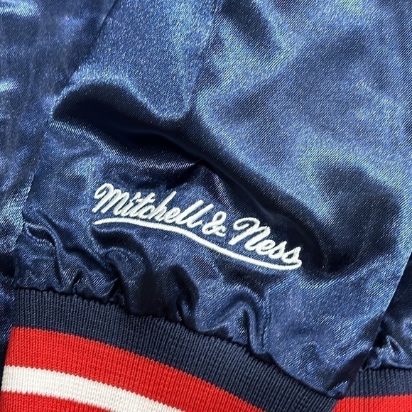 NWT - Youth Mitchell & Ness Throwbacks NFL Patriots Satin Jackets - Picture 7 of 7